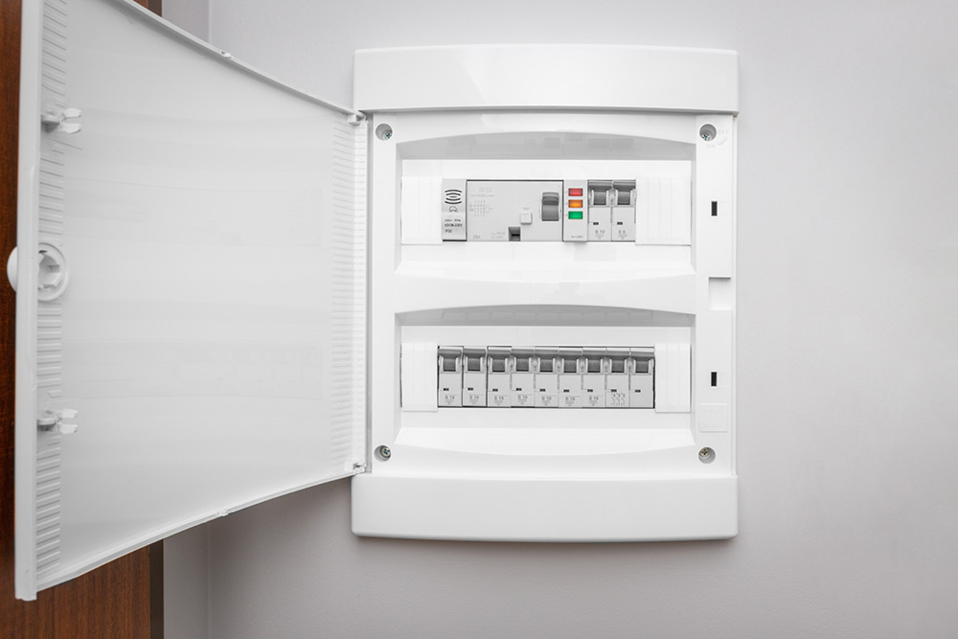 Über­spannungs­schutz bei Elektro-Installationen Matthias Apel in Erfurt